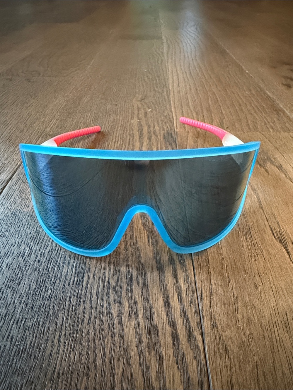 Goodr running/cycling sunglasses - Blue Frame with Pink Temples